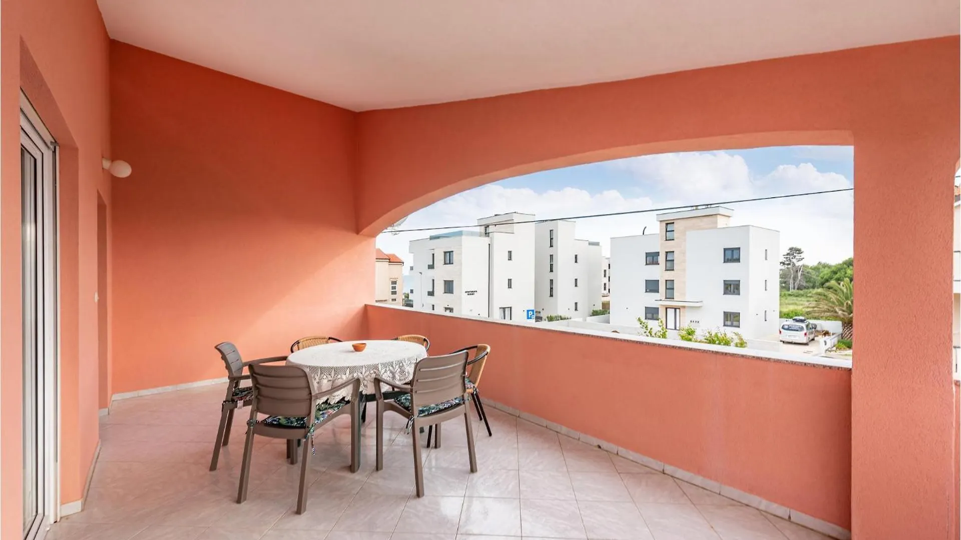 Beautiful Apartment In Vir With Wifi